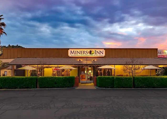 Luxury hotel only: Miners Inn